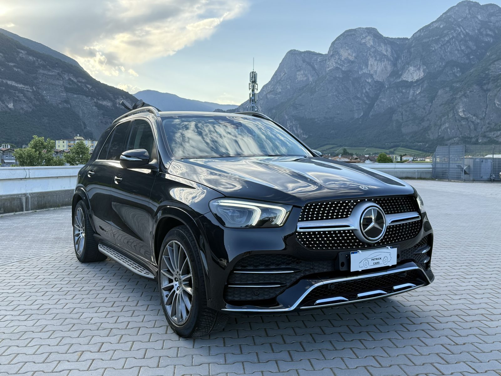Mercedes-Benz GLE 300d Premium 