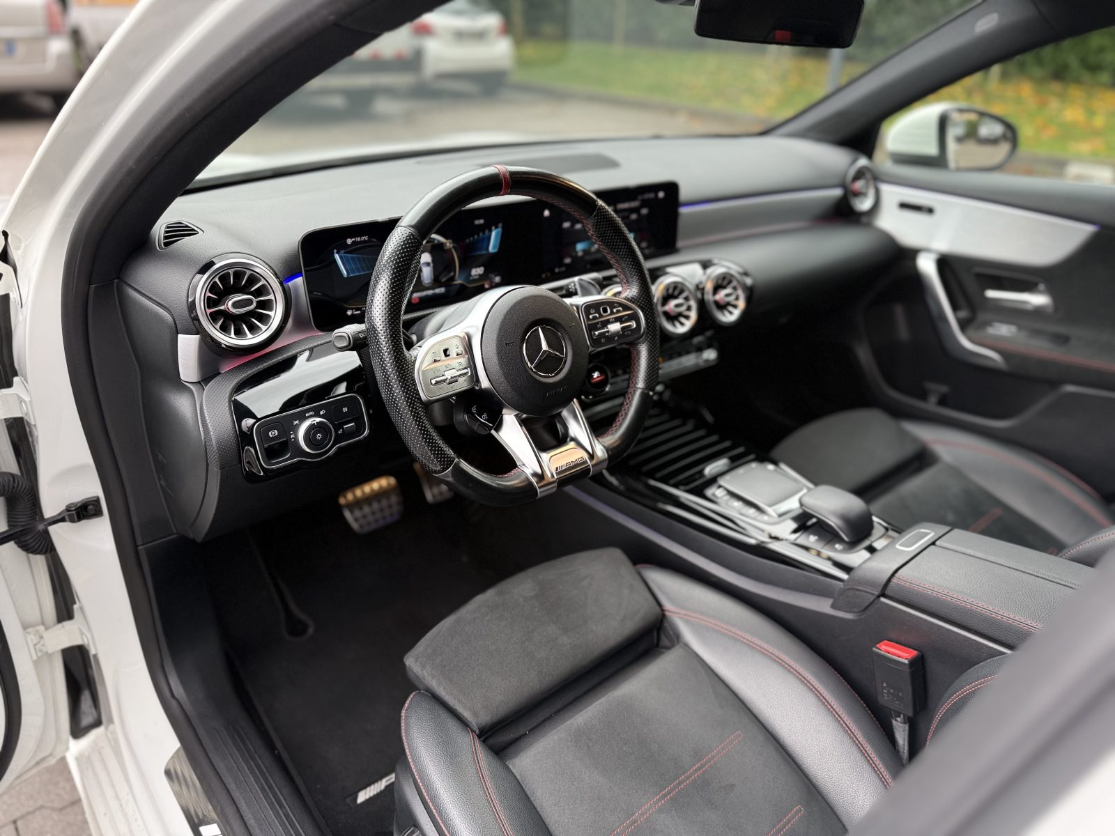 Mercedes-Benz A45AMG 