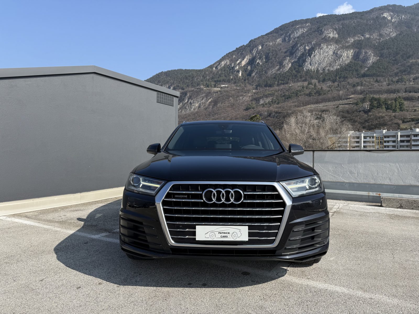 Audi Q7 S-line 7Posti