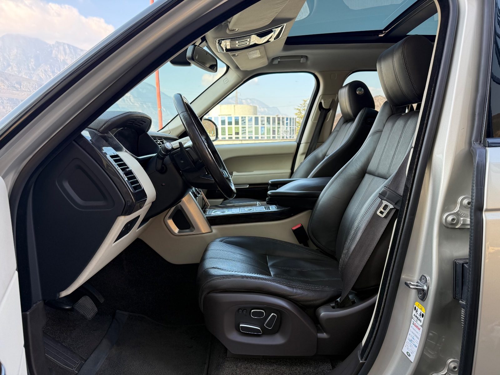 Range Rover Vogue 